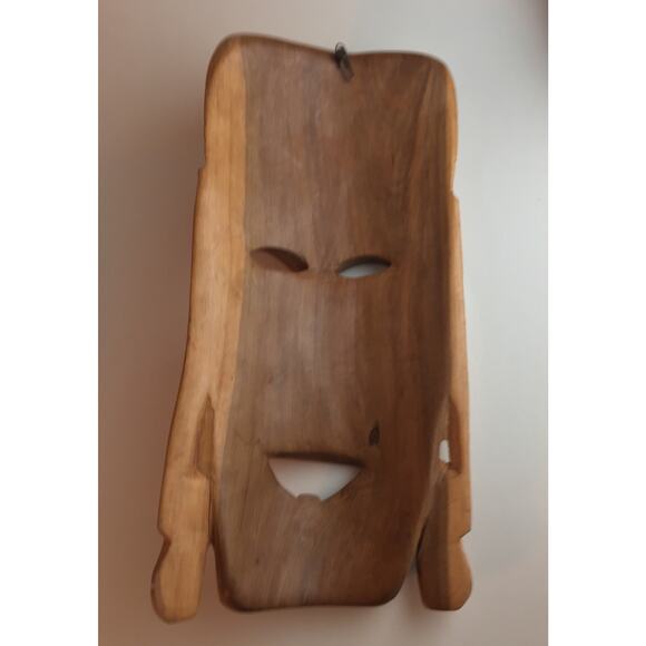 Pair of Hand Carved African Tribal Masks – Unique Wall Art, Africa Ceremonial - Picture 4 of 10